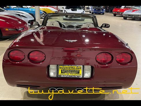 Used 2003 Chevrolet Corvette Convertible w/ Preferred Equipment Group1 image 7