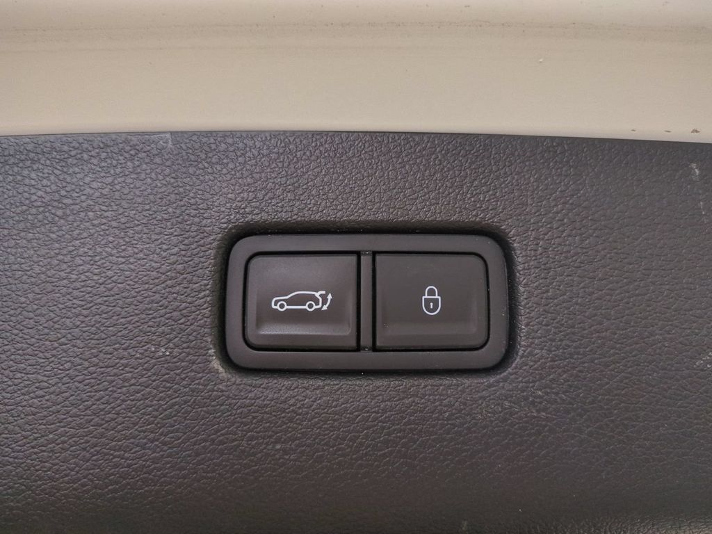 Used 2024 Genesis GV80 3.5T AWD/4WD image 15