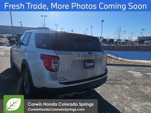 Used 2020 Ford Explorer XLT w/ Equipment Group 202A image 8