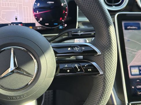 Used 2025 Mercedes-Benz C 300 Sedan image 26