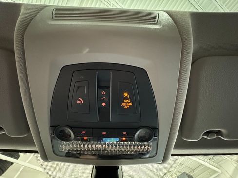 Used 2011 BMW 535i xDrive Sedan image 27