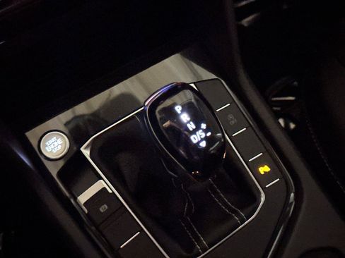 New 2026 Volkswagen Taos SEL AWD/4WD image 21