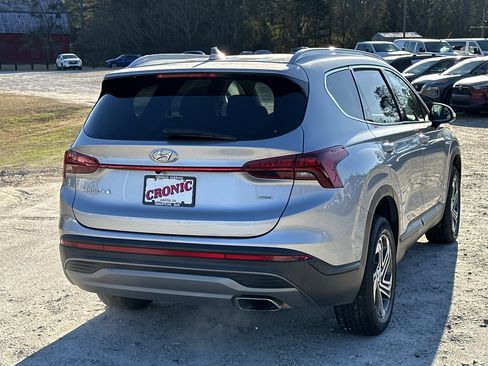 Used 2023 Hyundai Santa Fe SEL image 5