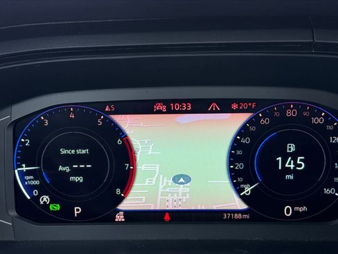 Used 2023 Volkswagen Taos SEL image 25