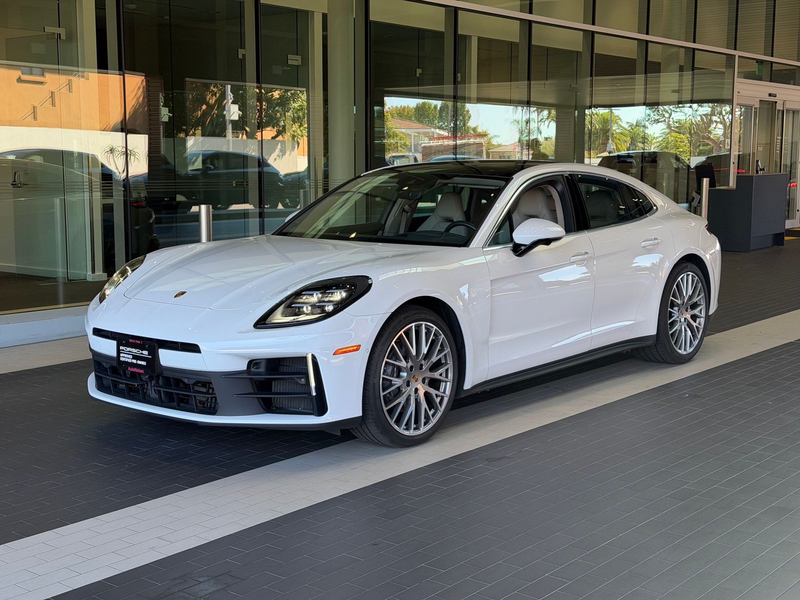Used 2024 Porsche Panamera 4 AWD/4WD image 1