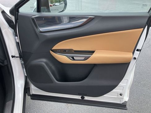 Used 2023 Lexus NX 350 AWD image 31