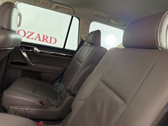 Used 2017 Lexus GX 460 AWD/4WD image 26