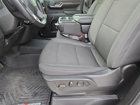 Certified 2024 Chevrolet Silverado 1500 LT image 13