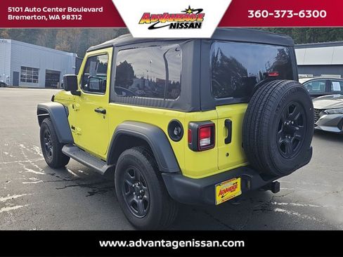 Used 2023 Jeep Wrangler Sport image 3
