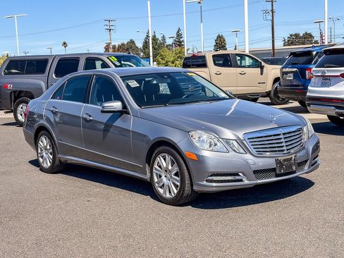 Used 2013 Mercedes-Benz E 350 Sedan image 5