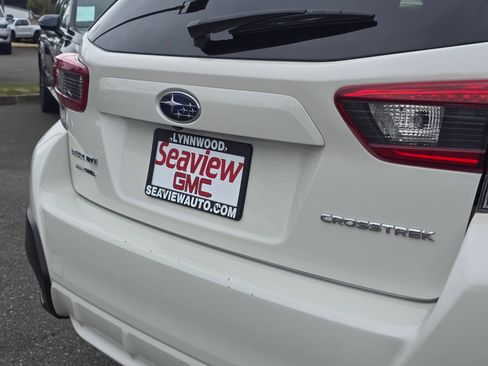 Used 2021 Subaru Crosstrek 2.0i Premium AWD/4WD image 13