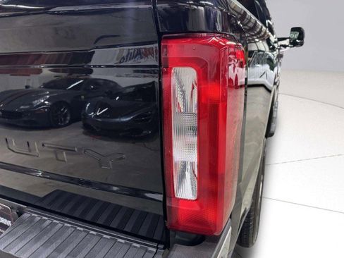 Used 2025 Ford F250 XLT image 13