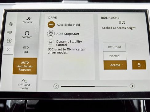 Used 2025 Land Rover Range Rover Sport Dynamic SE AWD/4WD image 66