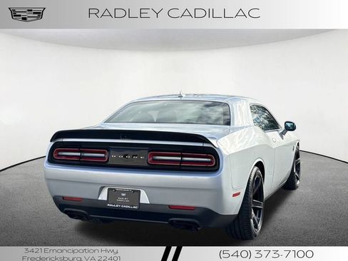 Used 2019 Dodge Challenger SRT Hellcat Redeye image 19