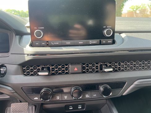 Used 2023 Honda Accord EX image 16