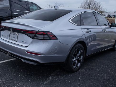 Used 2024 Honda Accord EX-L image 4