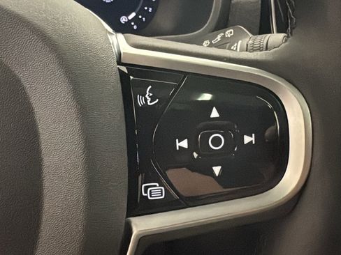 Used 2026 Volvo XC90 B6 Plus w/ Protection Package Premier image 14