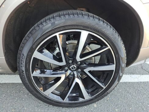 Used 2023 Volvo XC90 B6 Plus w/ Protection Package Premier image 21