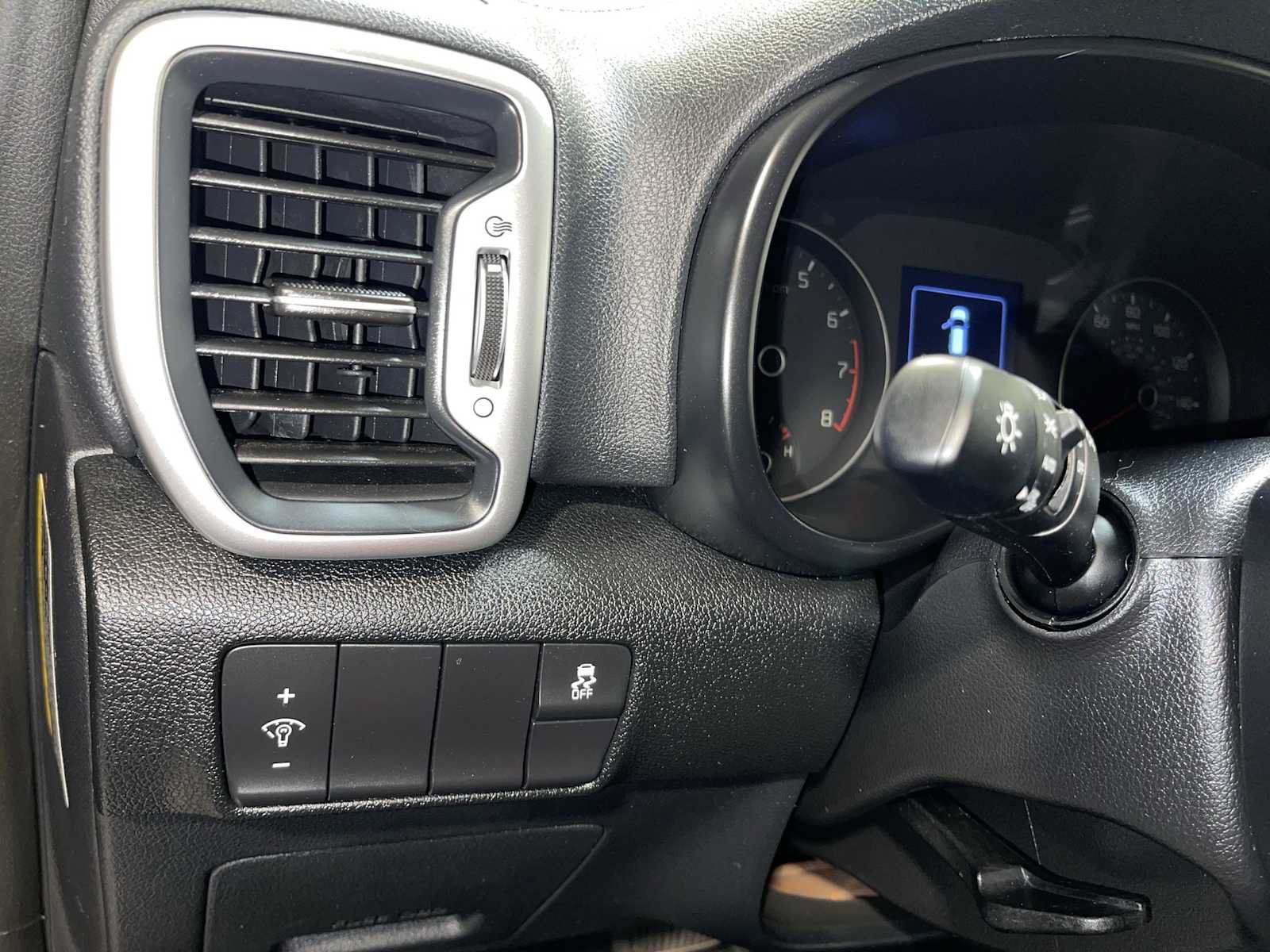 Used 2018 Kia Sportage LX AWD/4WD image 24