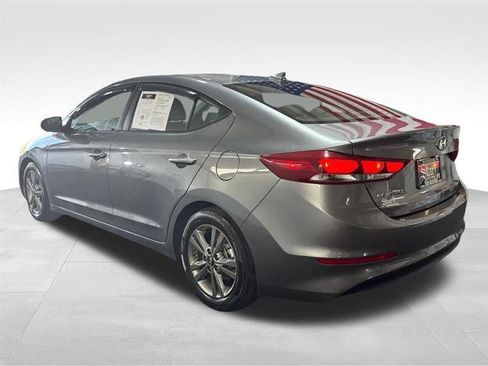 Used 2018 Hyundai Elantra SEL FWD image 7