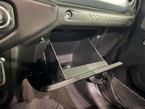 Used 2021 Jeep Wrangler Unlimited Sport S w/ Sun And Sound Package image 30