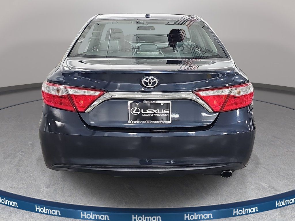 Used 2016 Toyota Camry XLE FWD image 7