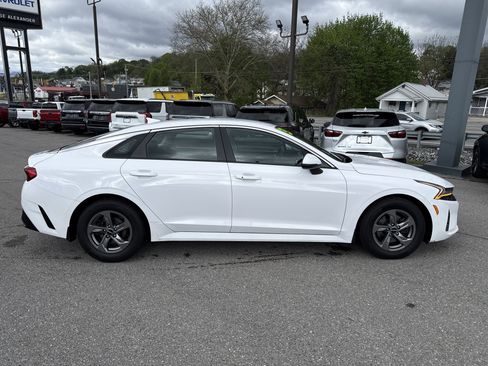 Used 2023 Kia K5 LXS FWD image 2