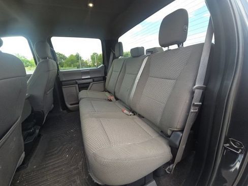 Used 2018 Ford F250 XLT w/ XLT Premium Package AWD/4WD image 13