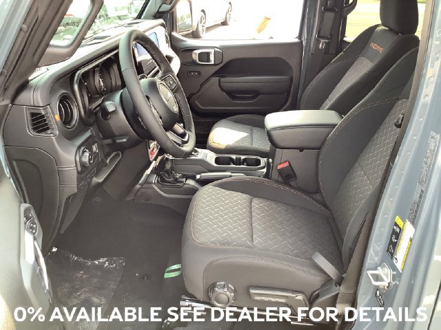 New 2026 Jeep Gladiator Mojave w/ Safety Group AWD/4WD image 9