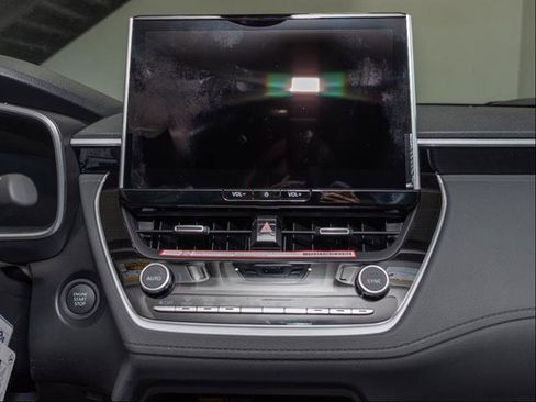 New 2026 Toyota Corolla Cross XLE w/ Convenience Package AWD/4WD image 15