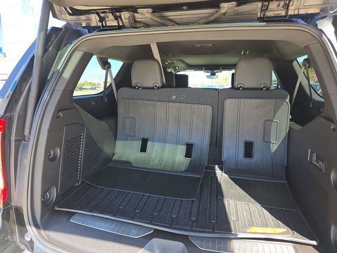 Used 2021 GMC Yukon XL Denali w/ Denali Ultimate Package image 21