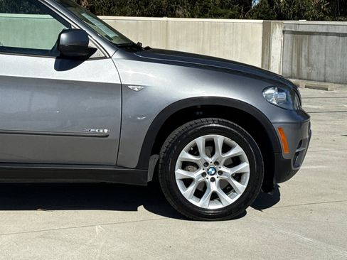 Used 2011 BMW X5 xDrive35i image 21