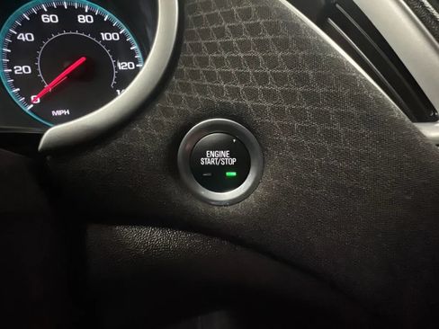 Used 2025 Chevrolet Malibu LT FWD image 15
