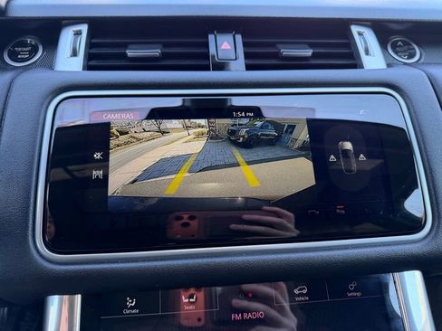 Used 2019 Land Rover Range Rover Sport HSE AWD/4WD image 14