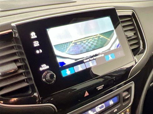 Used 2023 Honda Passport Elite image 12