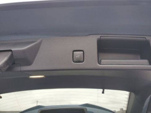 Used 2023 Ford Escape ST-Line image 26