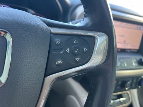 Used 2020 GMC Acadia Denali w/ Technology Package image 40