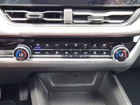 Certified 2026 Chevrolet Equinox RS w/ Convenience Package III FWD image 19