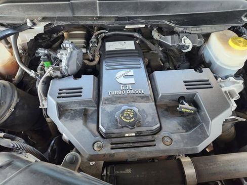 Used 2022 RAM 2500 Laramie AWD/4WD image 26