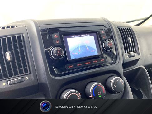 Used 2018 RAM ProMaster 1500 FWD image 2