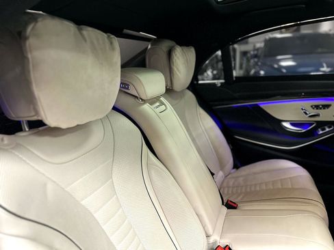 Used 2020 Mercedes-Benz S 560 4MATIC Sedan image 40