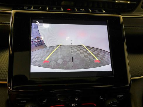 Used 2024 Jeep Grand Cherokee Altitude AWD/4WD image 7