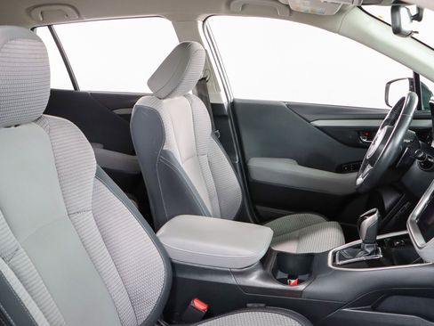 Used 2024 Subaru Outback Premium image 26