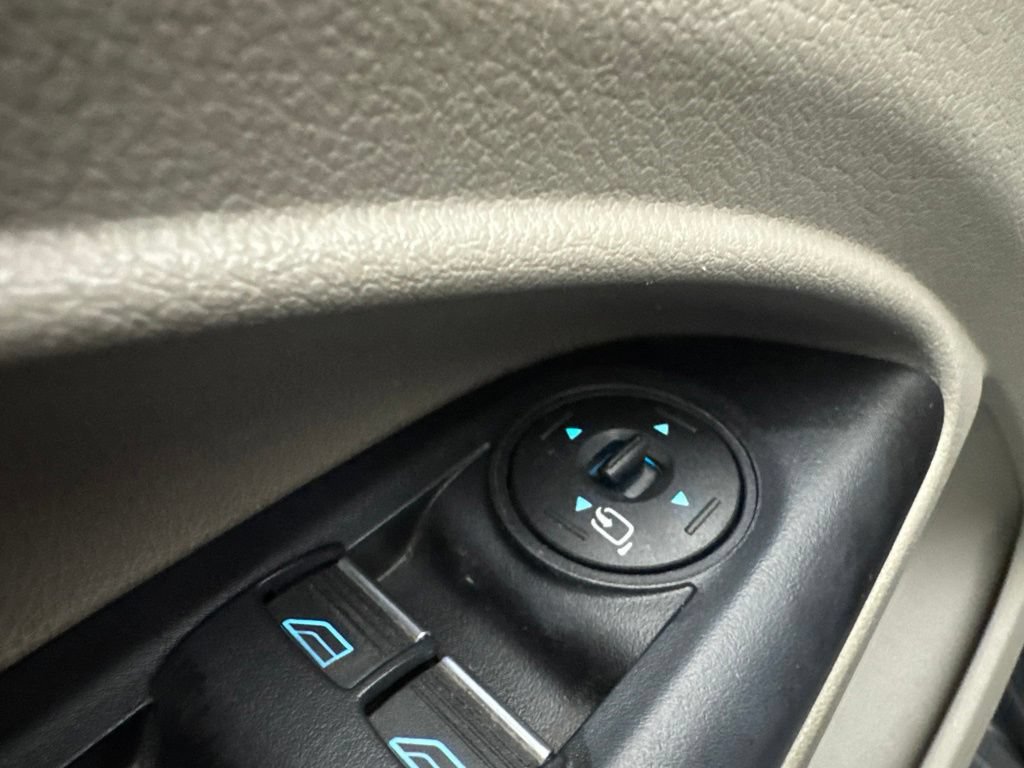 Used 2019 Ford Transit Connect Titanium FWD image 22
