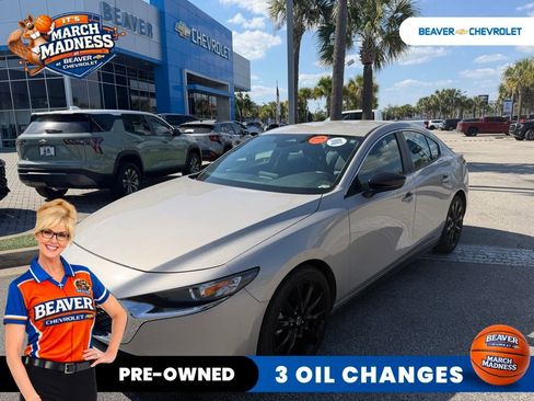 Used 2024 MAZDA MAZDA3 s image 1