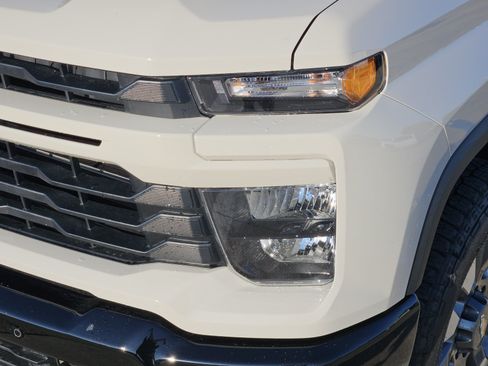 New 2026 Chevrolet Silverado 2500 Custom w/ Custom Value Package AWD/4WD image 5