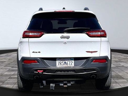 Certified 2016 Jeep Cherokee Trailhawk w/ Leather Interior Group AWD/4WD image 23