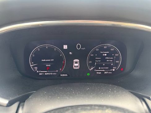 Used 2025 Acura MDX SH-AWD w/ Technology Package image 18