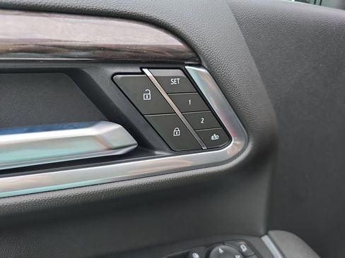 New 2025 Chevrolet Silverado 3500 LTZ w/ LTZ Convenience Package image 30