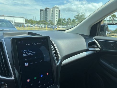 Used 2024 Ford Edge SEL image 35